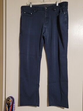 Iron Co. Men's Classic Straight-Leg Jeans in Dark Navy